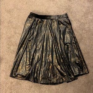 NWOT LuLaRoe Madison skirt, black/gold